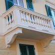 10 - Mensole per balcone in c.a. su modello Santa Margherita Ligure Complesso Residenziale